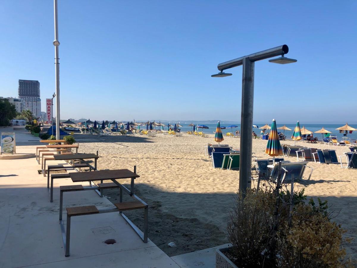 Beach Apartments Durrës Esterno foto