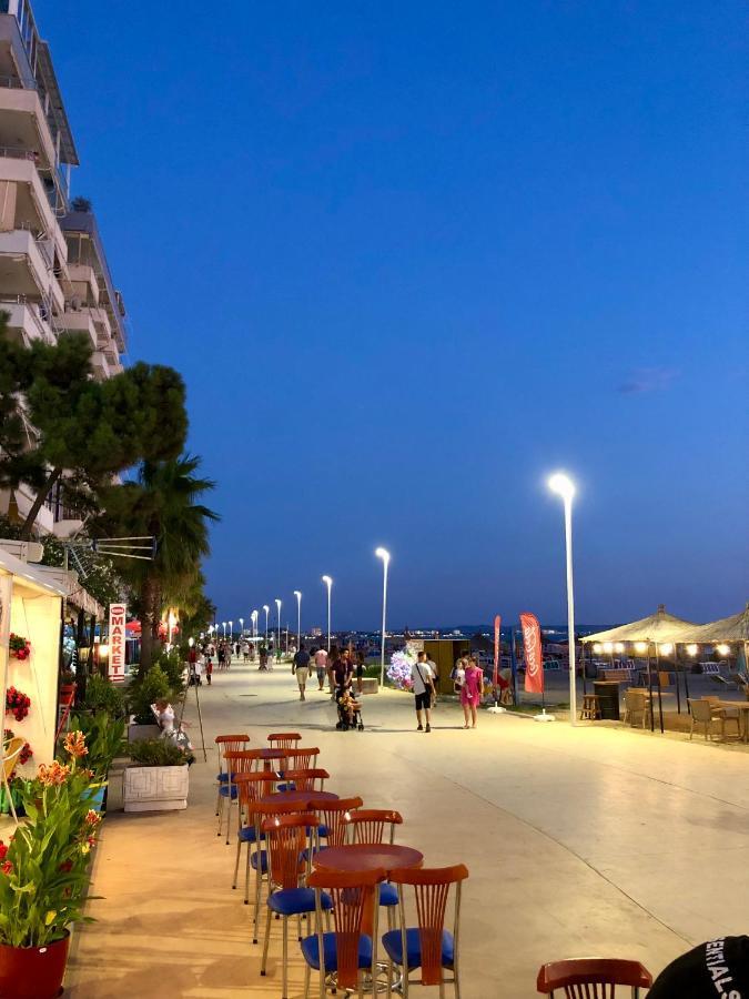 Beach Apartments Durrës Esterno foto