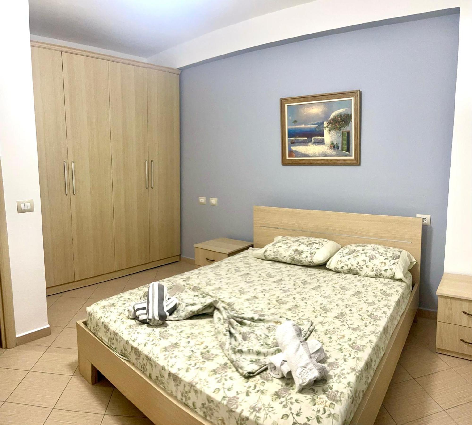 Beach Apartments Durrës Esterno foto